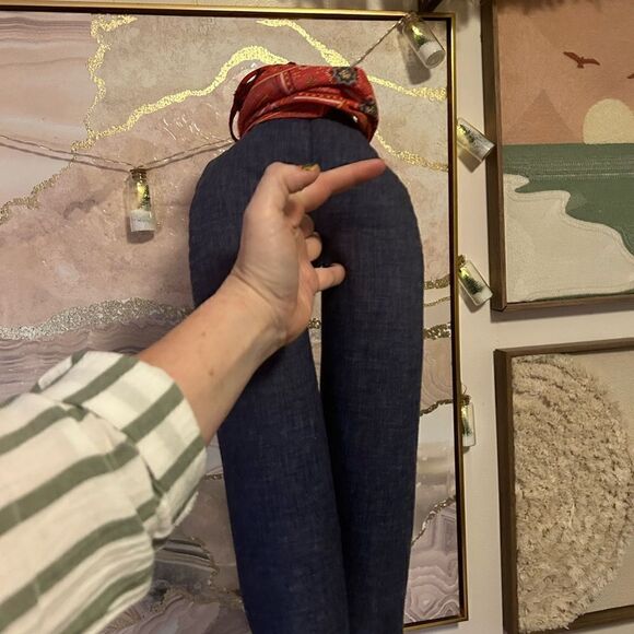 Boot keeper, it’s a horse! Keep those boots nice and crisp! - Picture 2 of 4